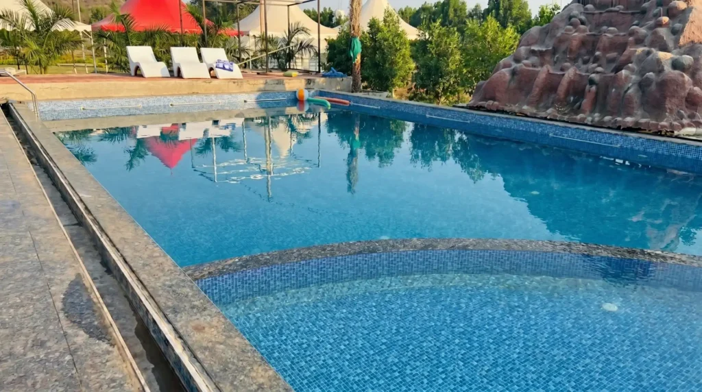 swimming-pool-heaven-my-adventure-zone